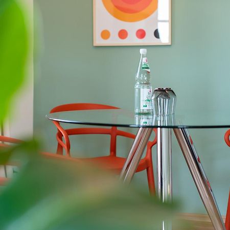 Bauhaus Apartment - Netflix, Nespresso, Zentral, Messe Кемниц Екстериор снимка