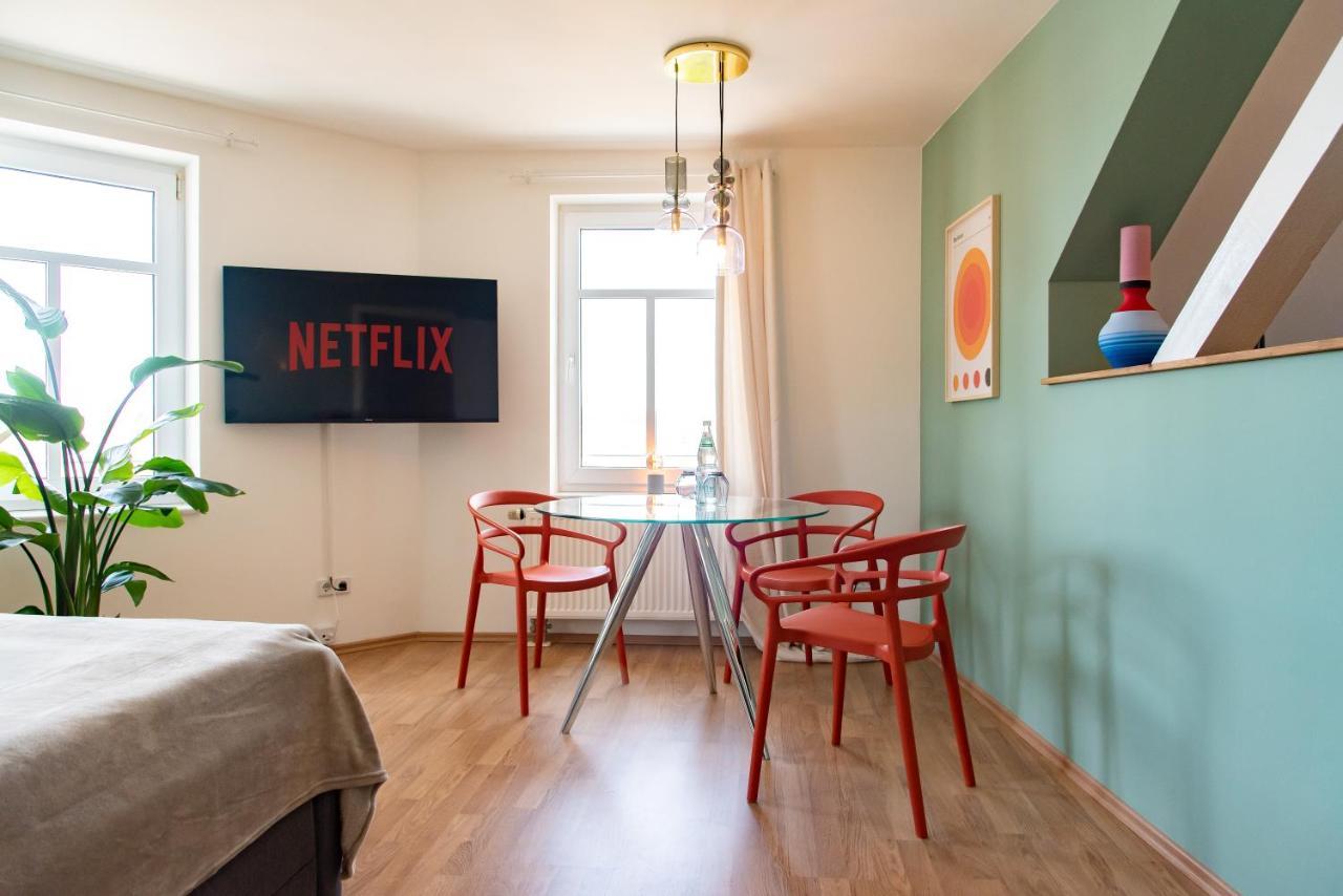 Bauhaus Apartment - Netflix, Nespresso, Zentral, Messe Кемниц Екстериор снимка