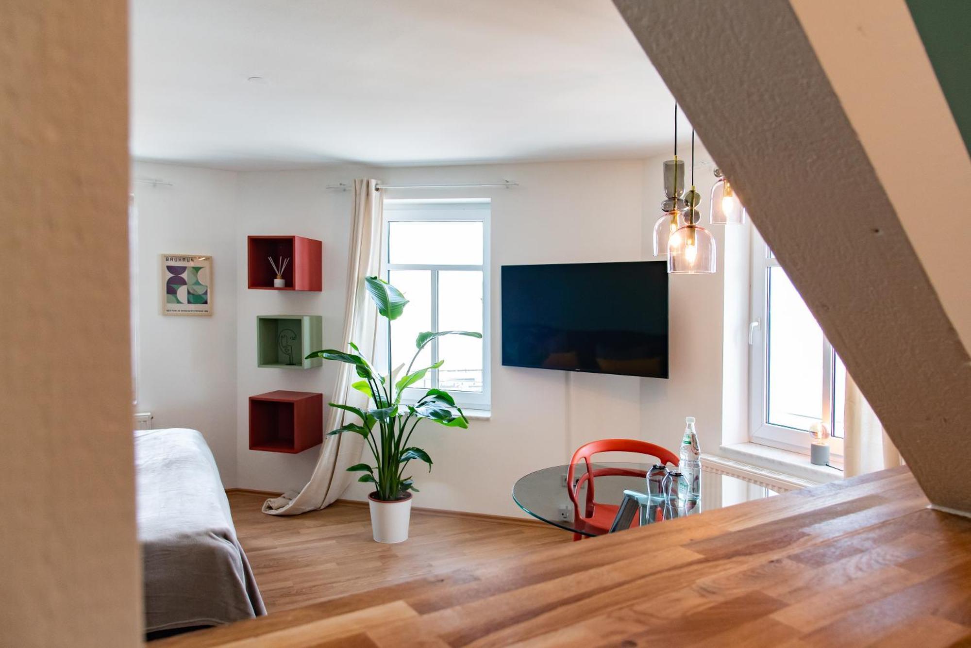 Bauhaus Apartment - Netflix, Nespresso, Zentral, Messe Кемниц Екстериор снимка